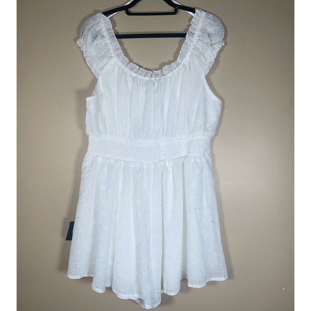 LULUS Romper Jumpsuit White Embroidered Eyelet Size XL NWT New - Picture 8 of 14